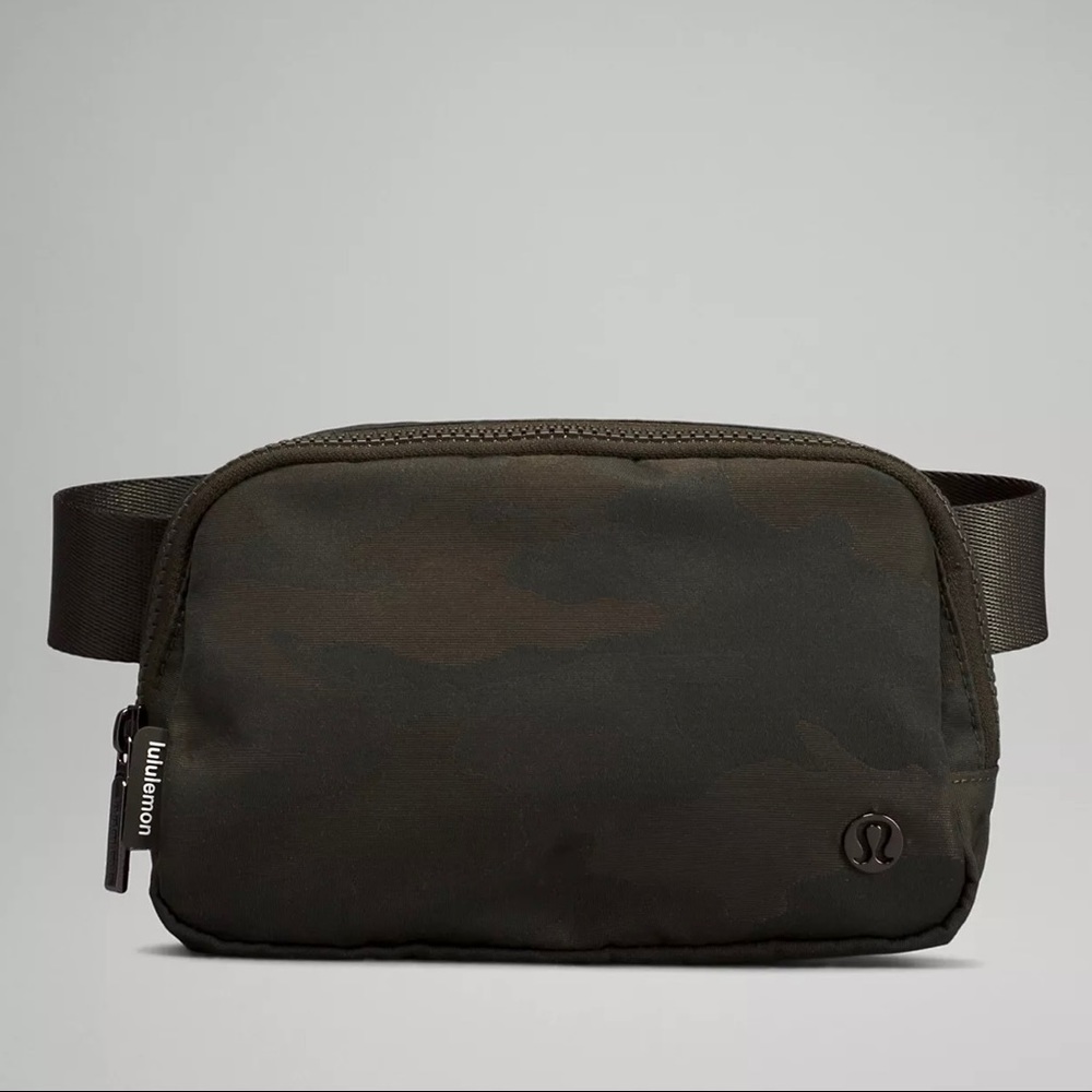 Lululemon Belt Bag (New Version) - Camo Jacquard Max Dark Olive Sargent Green